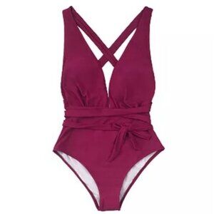 NWT CUPSHE Deep V Neck One Piece Swimsuit Size Medium